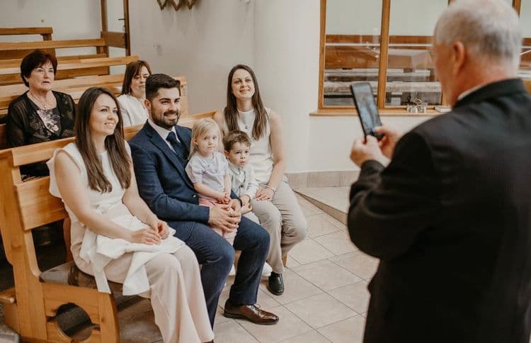 Ako získať všetky fotky od svadobných hostí? Riešením je Snapshare.sk